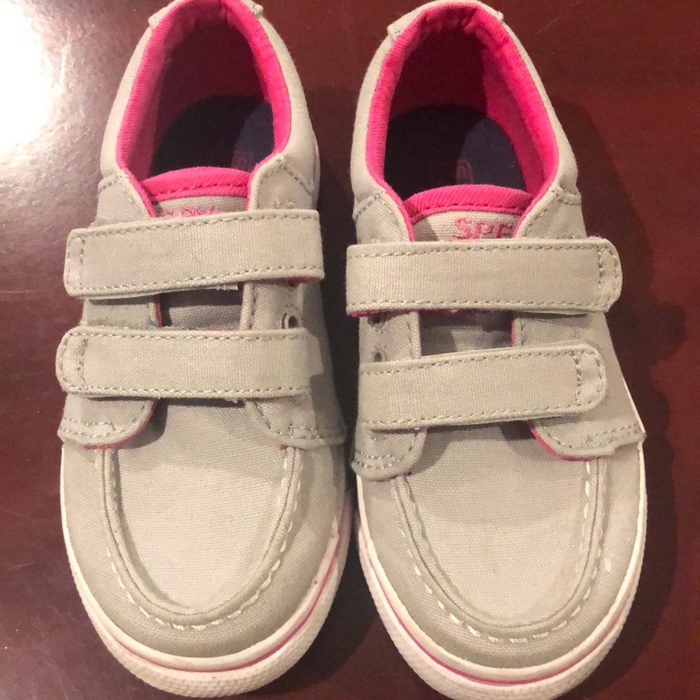 Gray and pink sperry